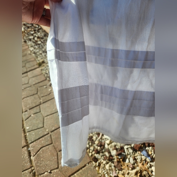 Neuflora White Cotton Skirt - Picture 4 of 5